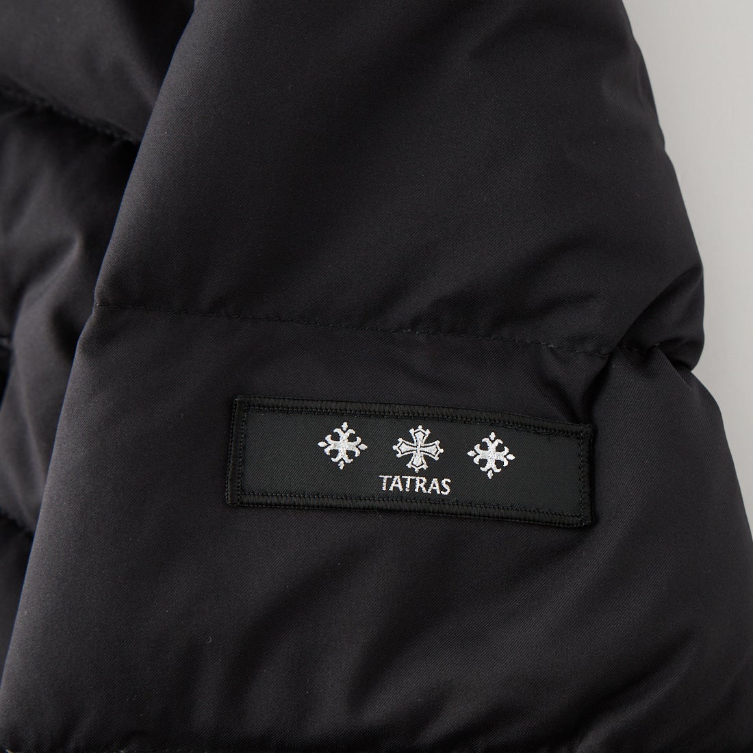TATRAS [タトラス] CIZIO/シツィオ ダウンジャケット [MCKA0017013588] BLACK