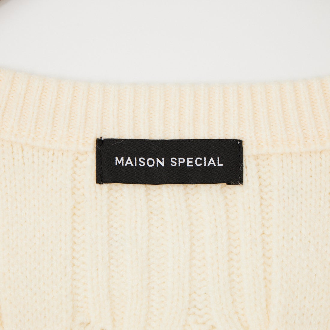 MAISON SPECIAL [メゾンスペシャル] ケーブルフラワーニットカーディガン [21262365203] WHT