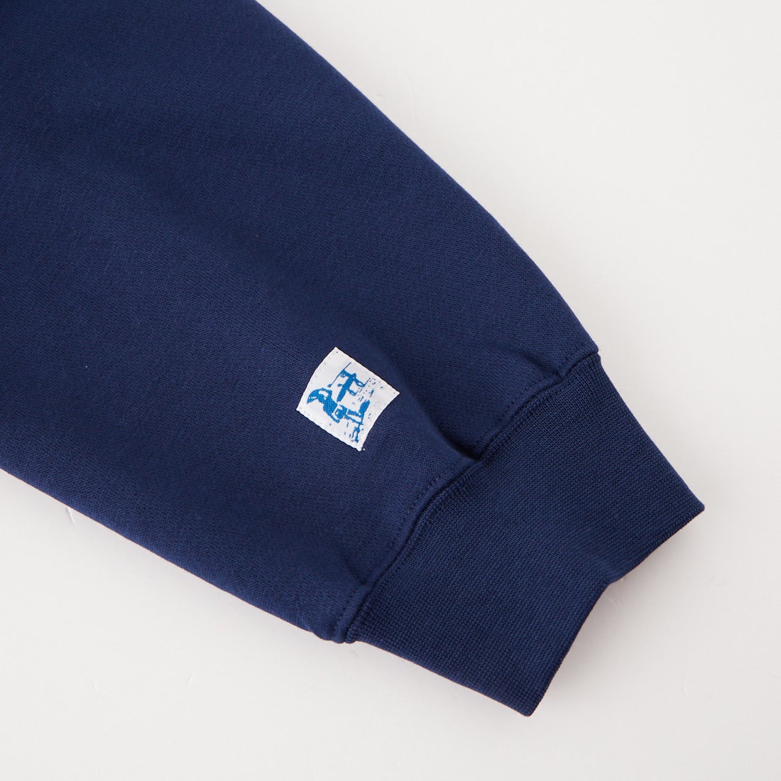 The Endless Summer [エンドレスサマー] 別注 バンダナ刺繍 クルーネックスウェット [1050-26774501-JF] NAVY