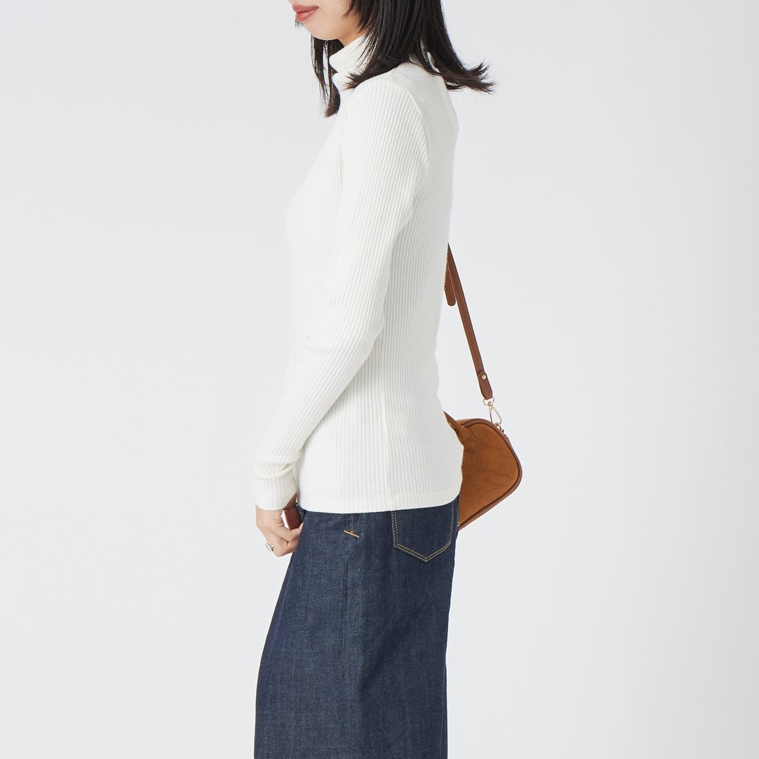 Jeans Factory Clothes [ジーンズファクトリークローズ] ウォームリブタートルネックTシャツ [JFW-C032] O.WHITE &&モデル身長：162cm 着用サイズ：36&&