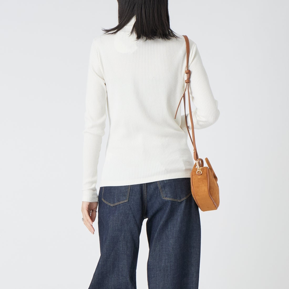 Jeans Factory Clothes [ジーンズファクトリークローズ] ウォームリブタートルネックTシャツ [JFW-C032] O.WHITE &&モデル身長：162cm 着用サイズ：36&&