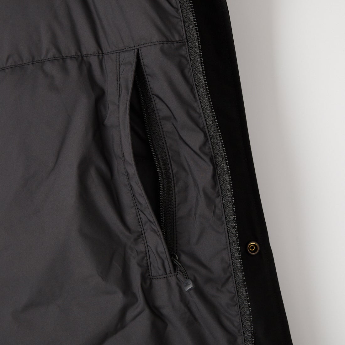 THE NORTH FACE PURPLE LABEL [ザ ノースフェイス パープルレーベル] ダブルピークフィールドダウンコート [N25FB106] K BLACK