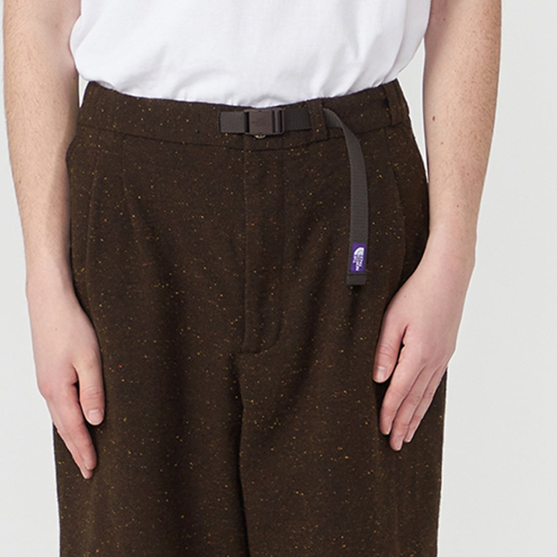 THE NORTH FACE PURPLE LABEL [ザ ノースフェイス パープルレーベル] コットンウールカラーネップフィールドパンツ [N26FC068] BR BROWN &&モデル身長：177cm 着用サイズ：32&&