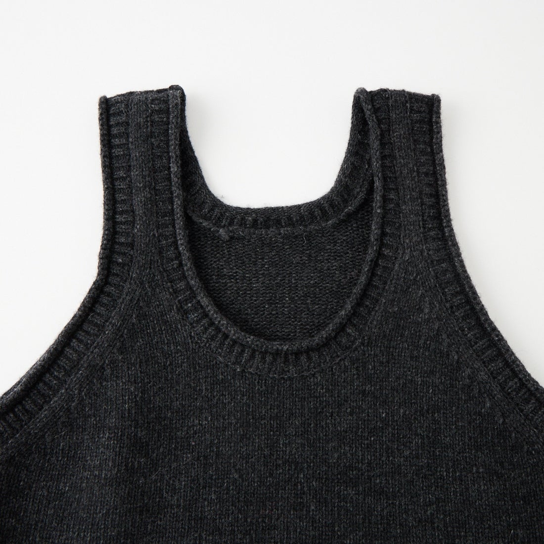 anuke [アンヌーク] ニットロングタンクトップ [62620507] C/GRY