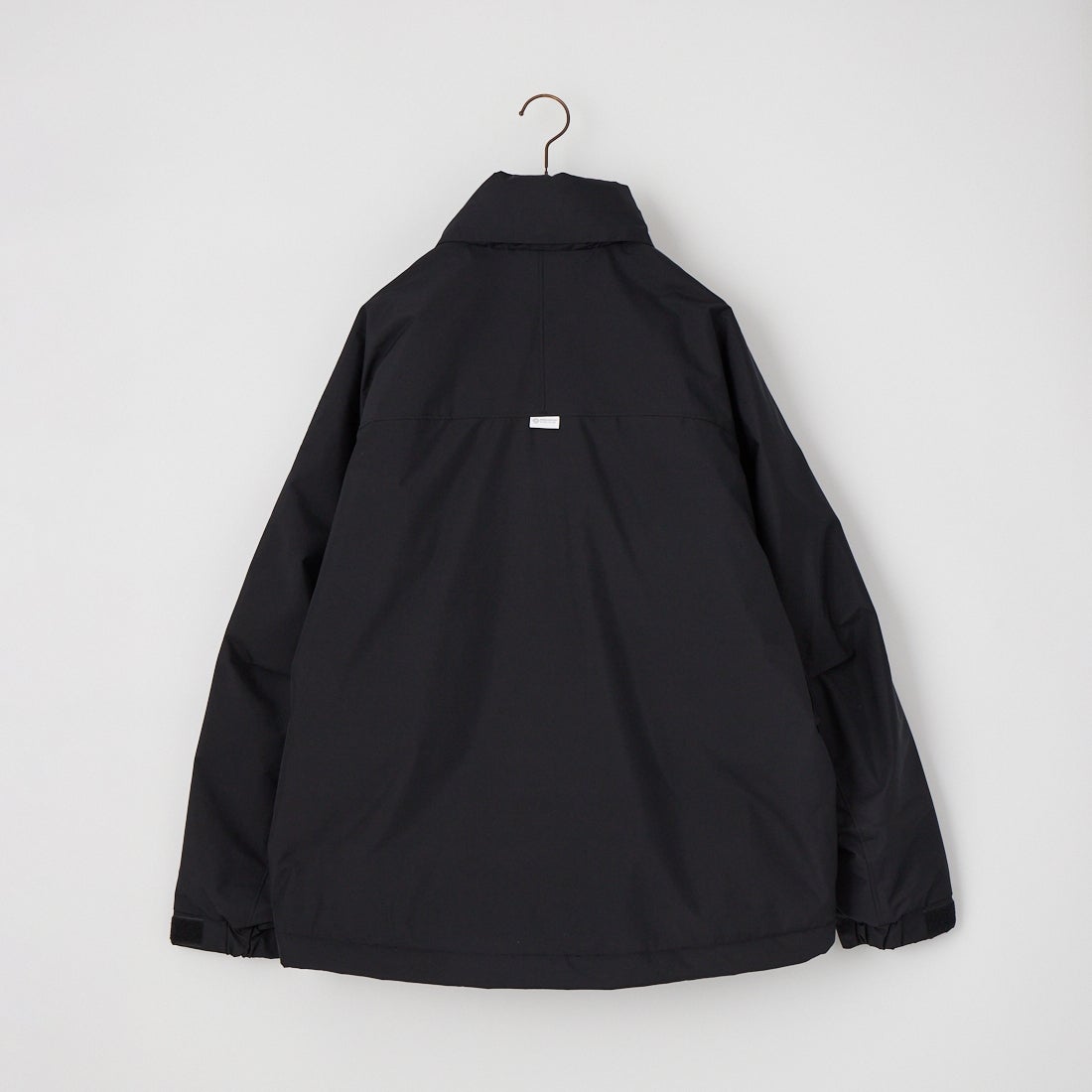 +phenix [プラスフェニックス] 別注 LEVEL7 ダウンジャケット [POO-26118IN-JF] BLACK