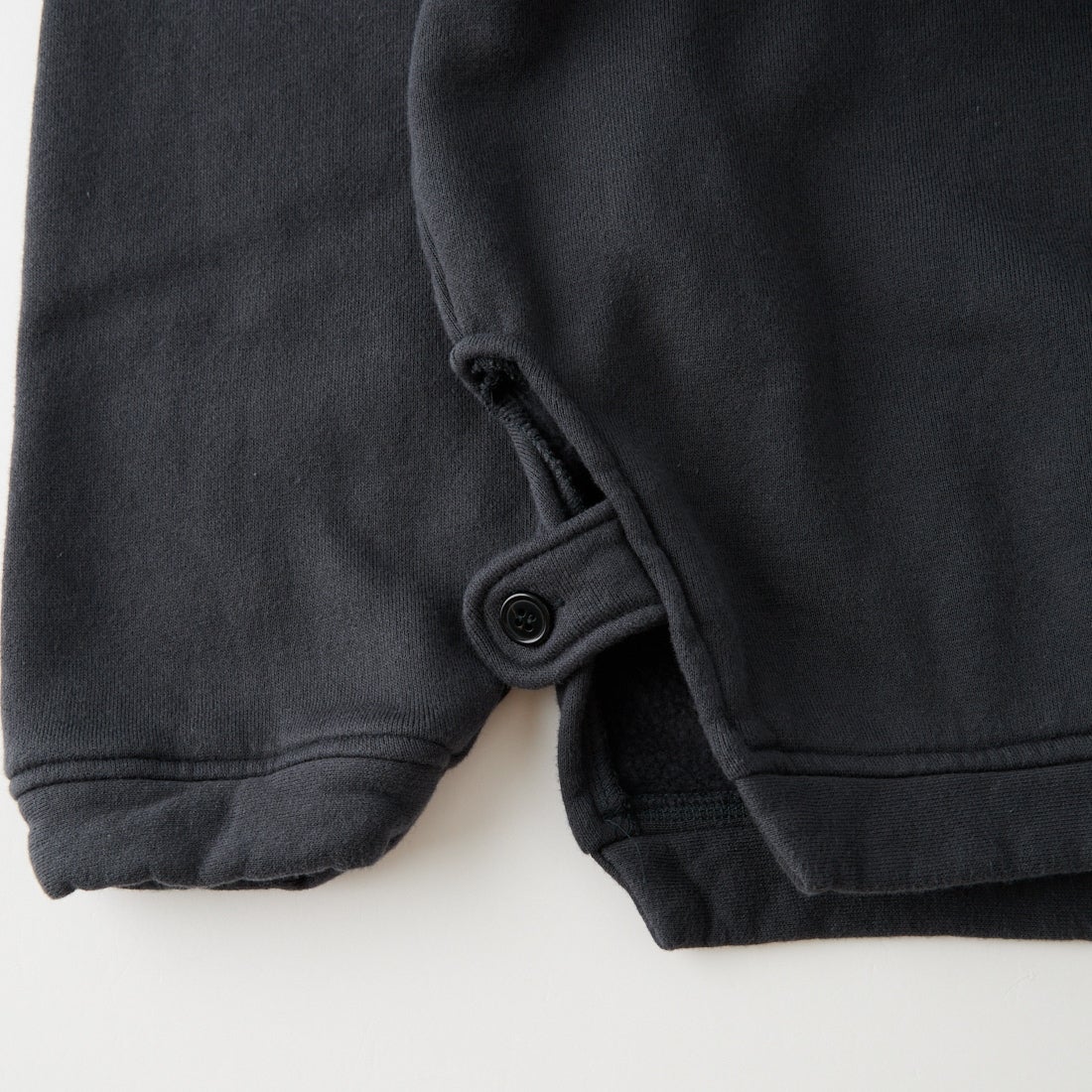 ILL ONE EIGHTY [イル ワンエイティ] TRAX フーディ [ILL262-26] BLACK