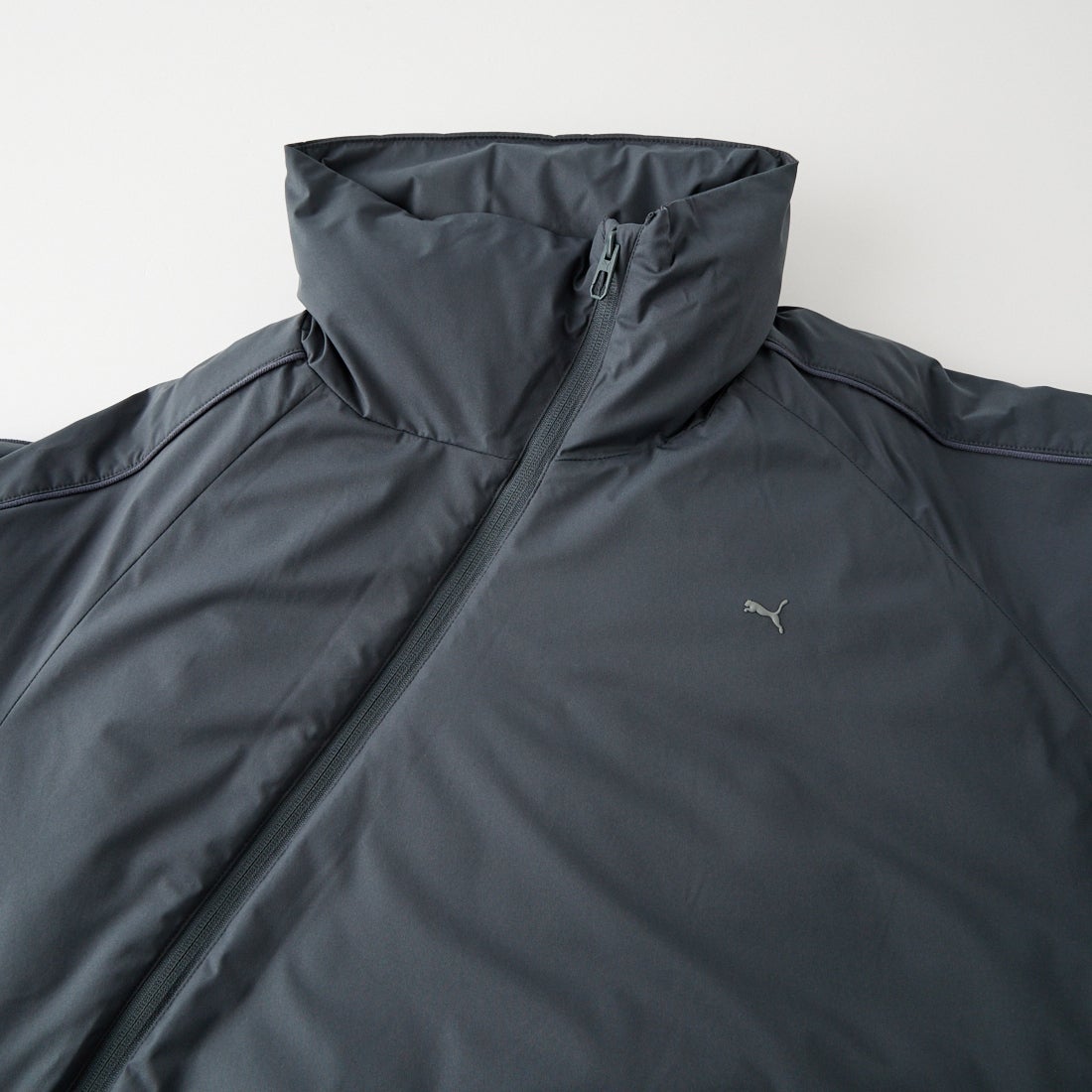 PUMA [プーマ] マット タフタ ライト パデッド ジャケット [640298] 80 STRONG