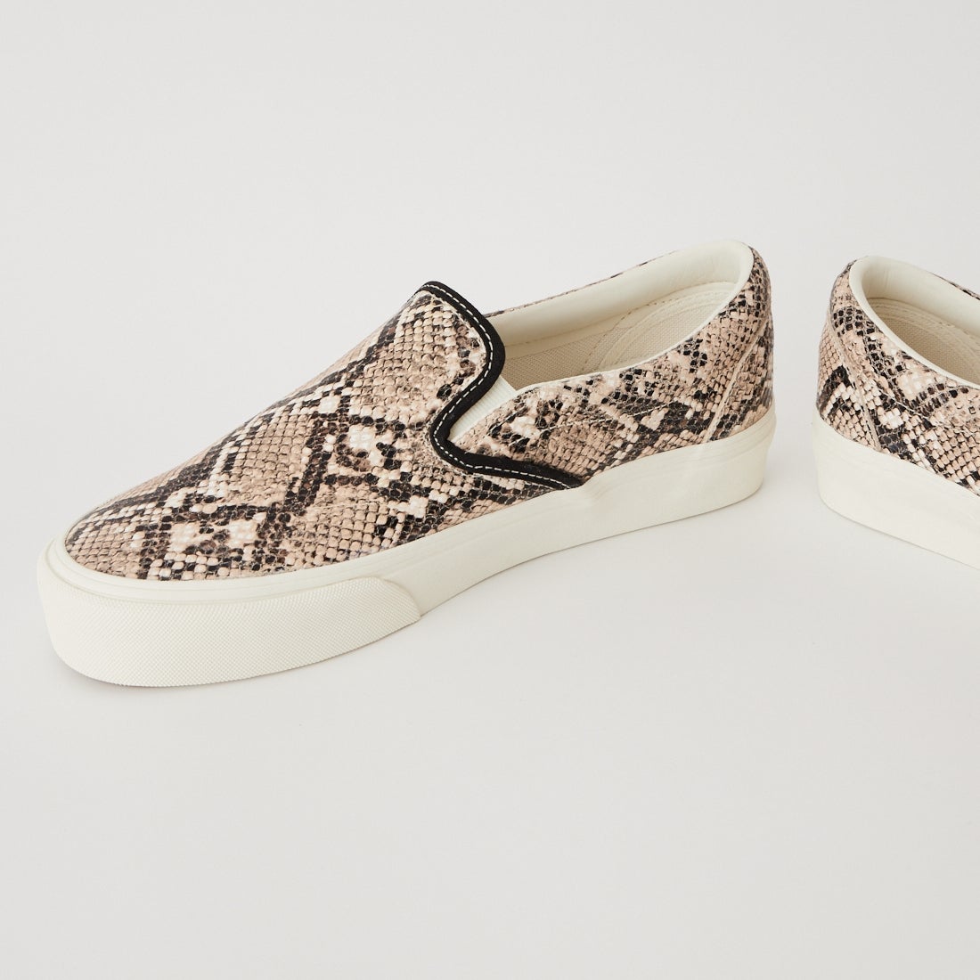 VANS [バンズ] クラシックスリッポン [VN0010W0DJR] PYTHON TUR