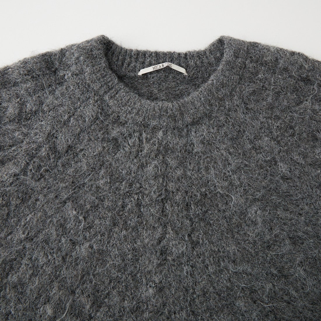 MICA&DEAL [マイカアンドディール] アルパカ混サークルケーブルニット [0126408311] GRAY
