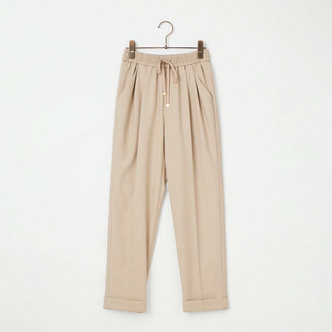 812 Dﾍﾞｰｼﾞ