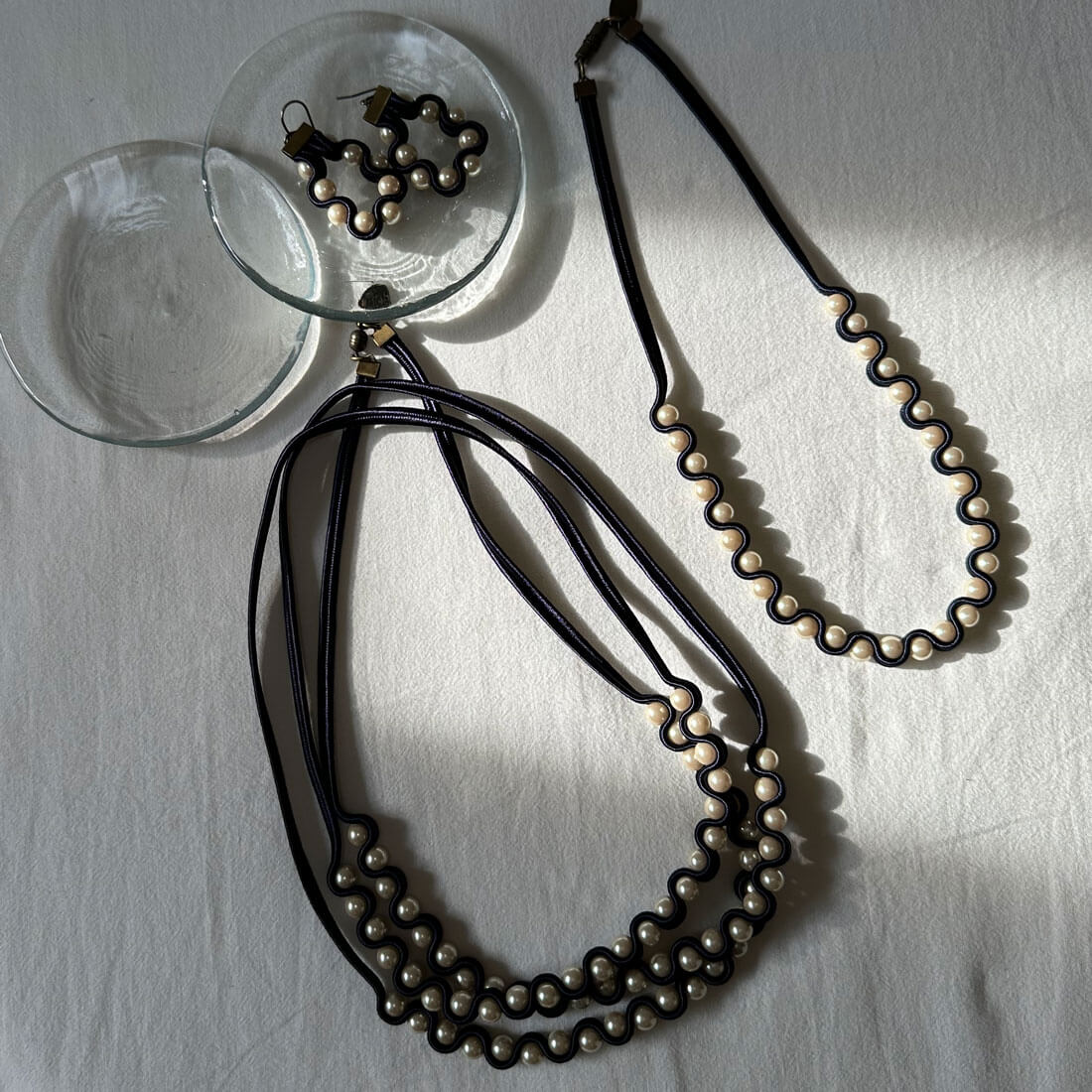 STELLA CIFFON [ステラシフォン] 3連ネックレス [AST-N81] 50 NAVY